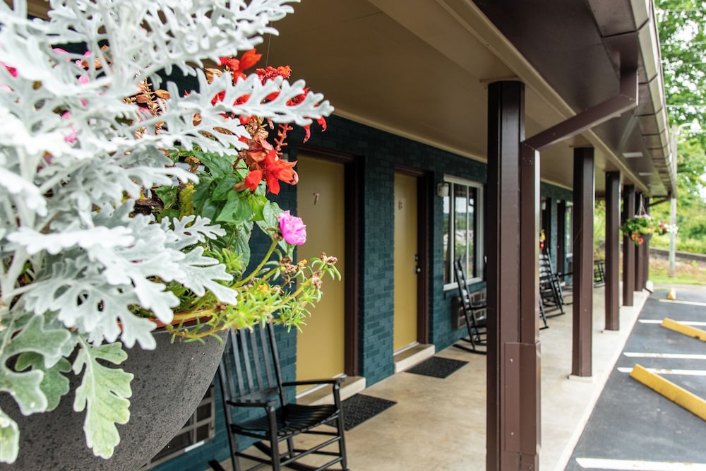 Townsend River Breeze Inn in Townsend, United States