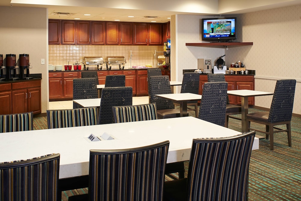 Residence Inn by Marriott Saginaw - photo 20