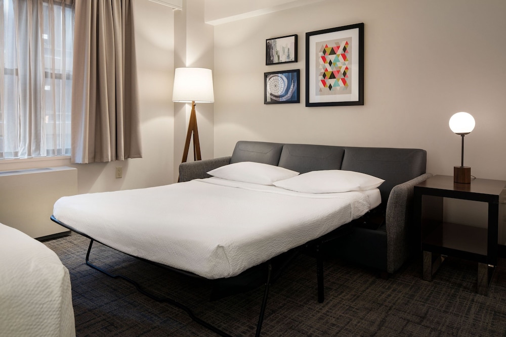 Residence Inn by Marriott New York Manhattan Midtown East - photo 21
