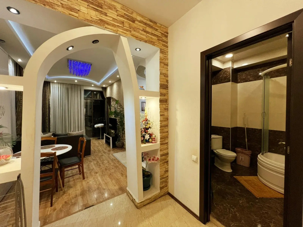 Apartment in an elite house In old Tbilisi