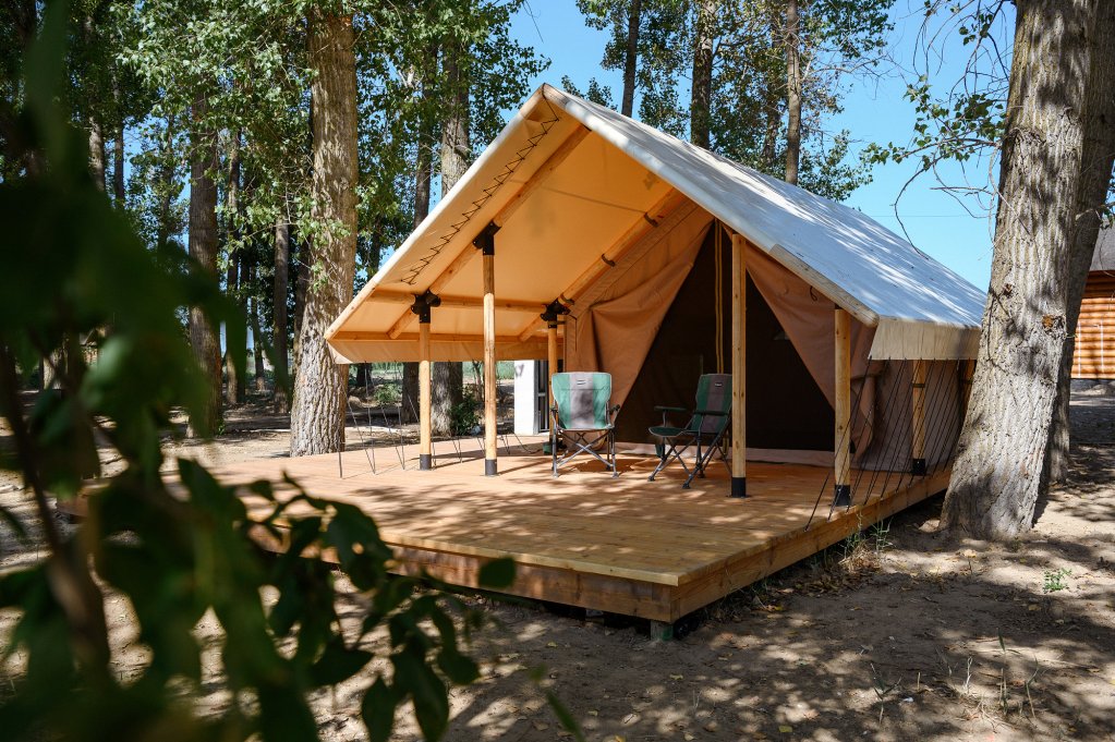 KaspiyaDom Glamping — hotel in Kirovskiy