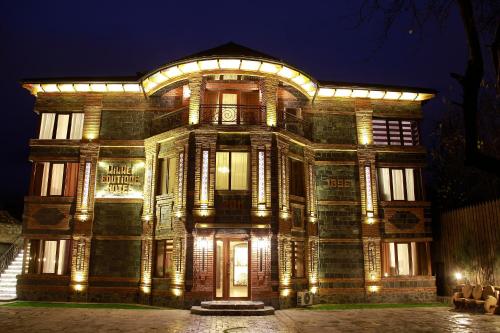 MinAli Boutique Hotel - carbon neutral hotel in Sheki