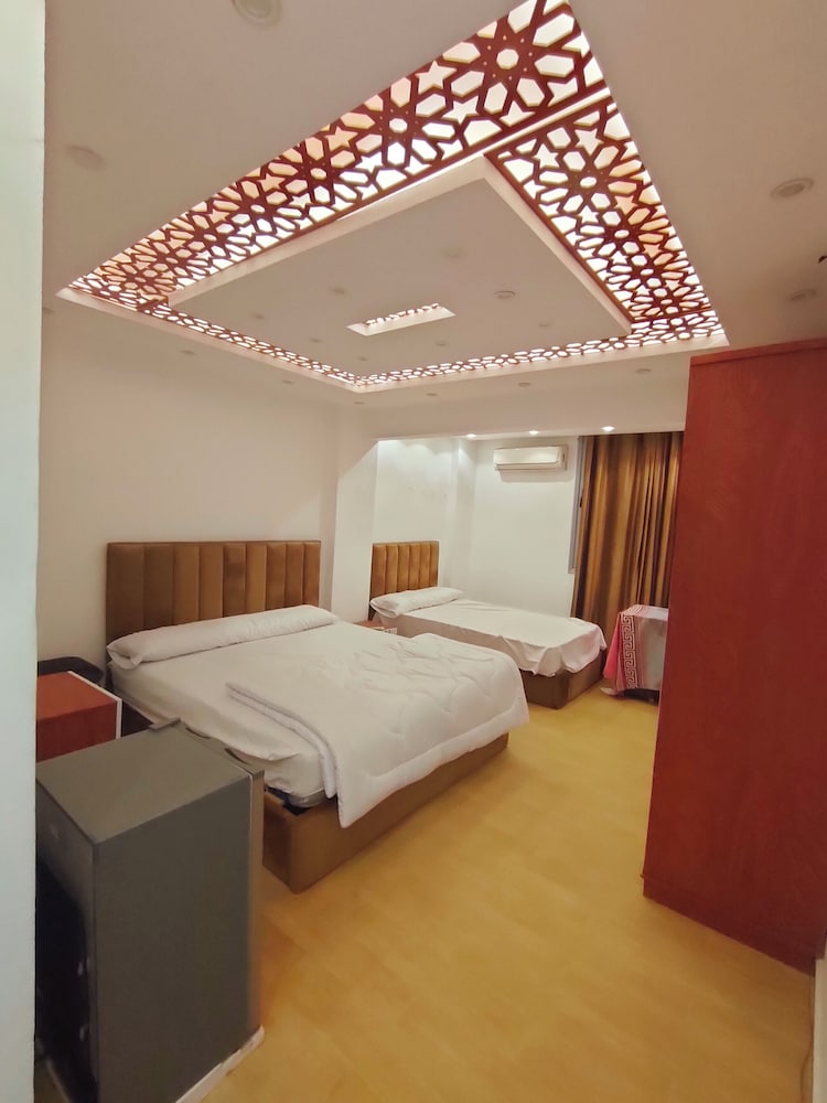 Hs Stidus 1 in Giza, Egypt