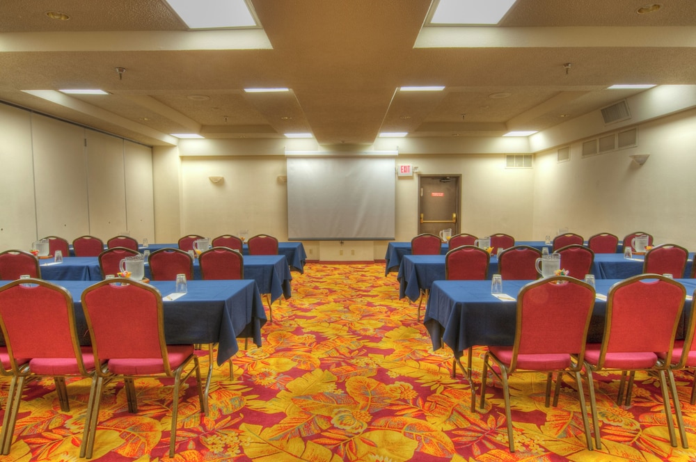 MCM Elegante Suites Abilene - photo 23