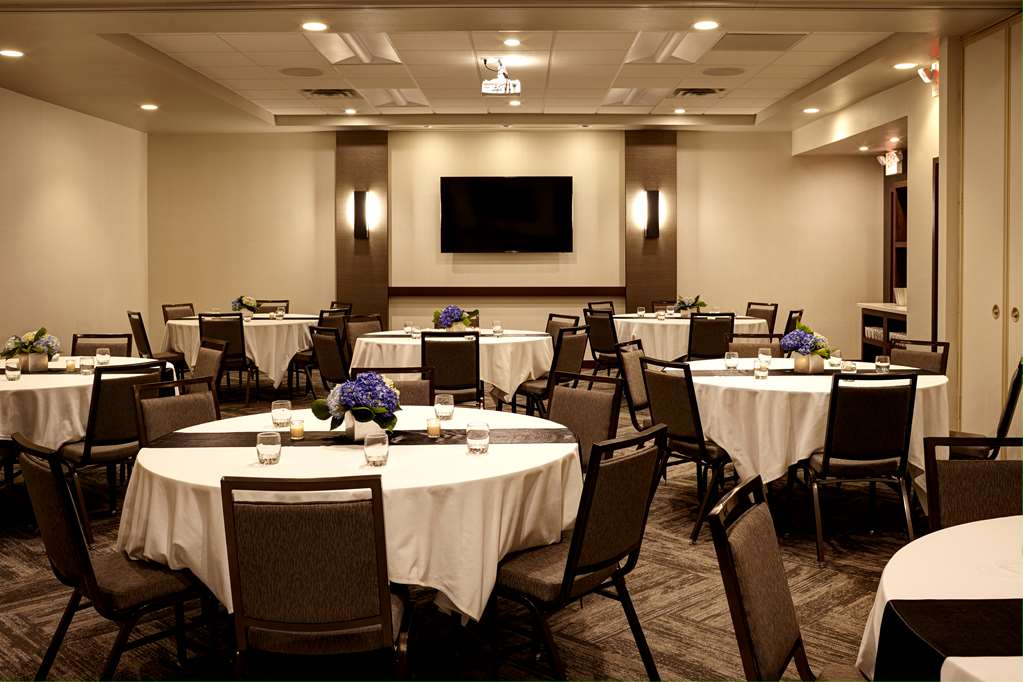 Hyatt Place Madison Verona - photo 33