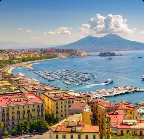 Apartment Napoli Maradona — 4-Star Luxury Hotel in Naples, Italy