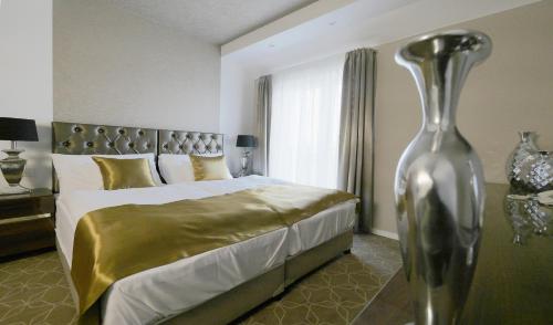 Hotel Merops Mészáros in Szekszard, Hungary