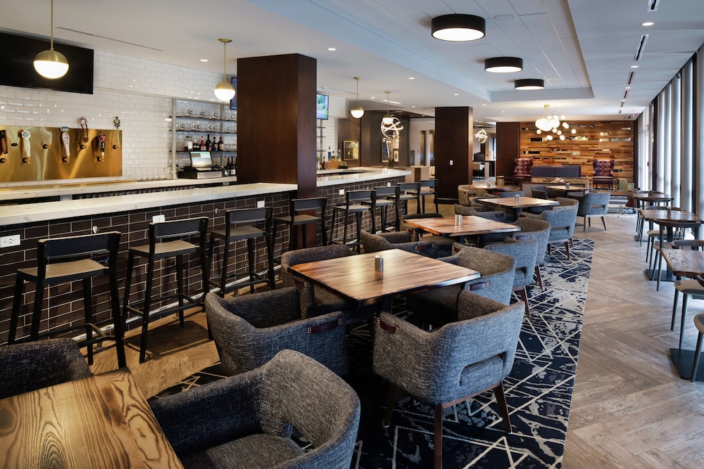 DoubleTree by Hilton Jamestown — hotel in Jamestown