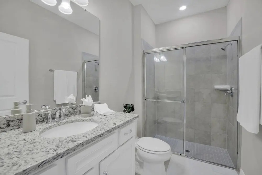 5 Bed In Windsor Island Resort 5 Bedroom Townhouse by RedAwning - photo 9