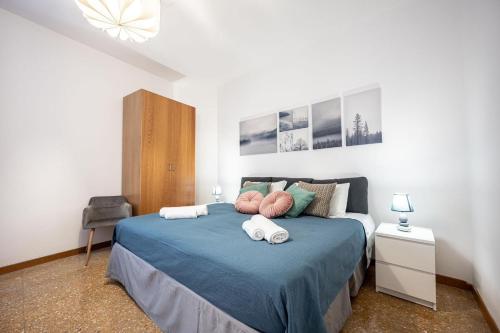 King Size Apartment Wifi Air Conditioning Tv50 10min Colosseo Trastevere — 4-Star Luxury Hotel in Rome, Italy