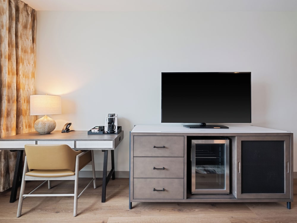 Hotel Indigo Asheville Downtown by IHG - photo 39