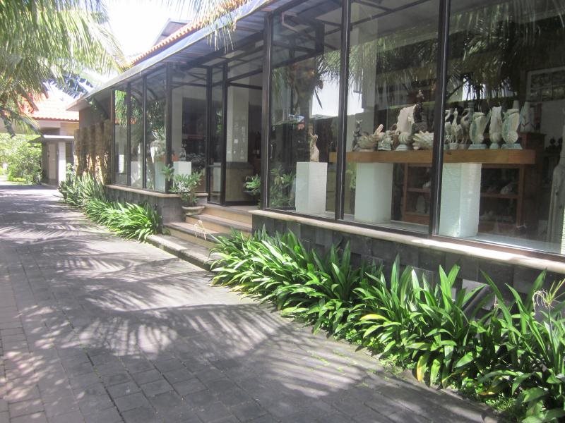 Rita Hotel — Denpasar — photo 3