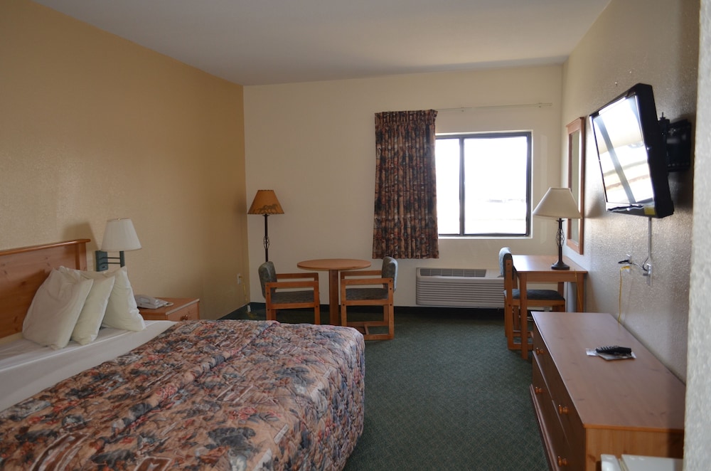 Booneslick Lodge of Neosho - photo 14