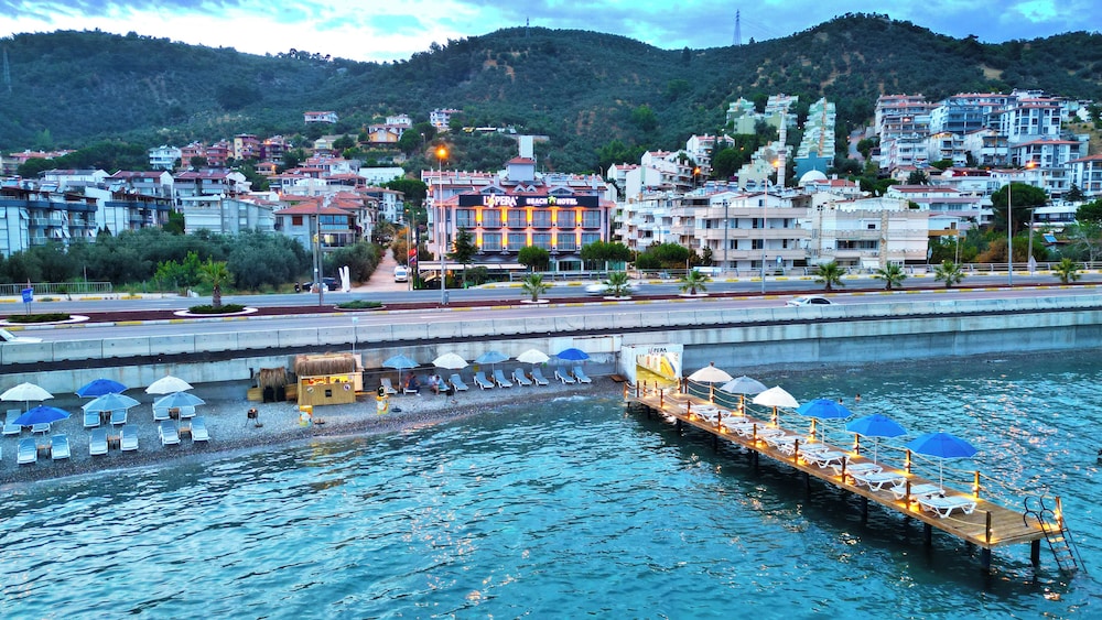Lopera Beach Hotel - last minute hotel in Edremit