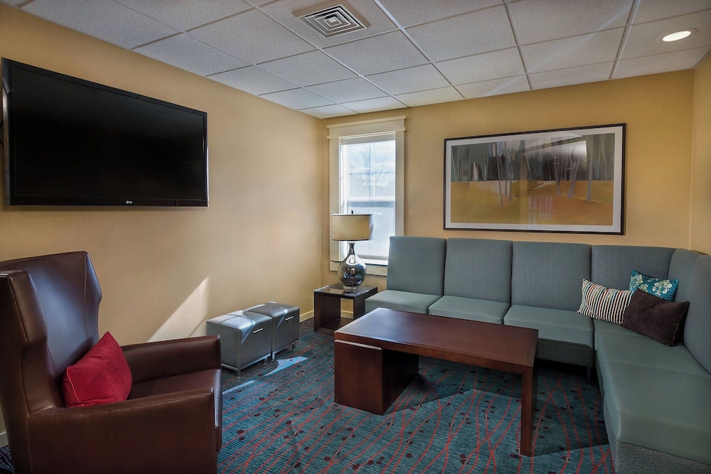 Residence Inn by Marriott Madison West Middleton - photo 45