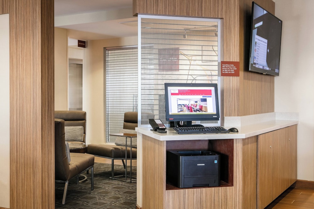 Towneplace Suites Kansas City Airport - photo 20
