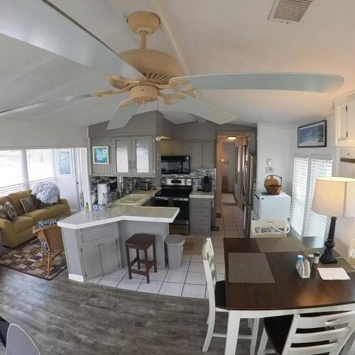 Beachcombers Bliss N920 - last minute hotel in Jensen Beach