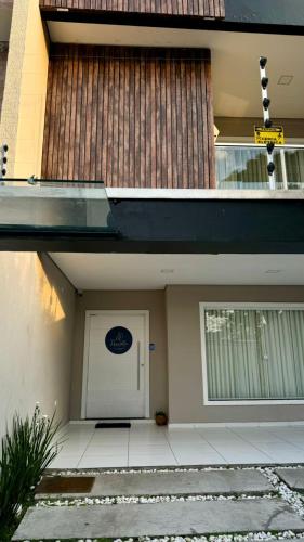 POUSADA DONATELLA Modernidade e conforto para noites tranquilas in Paranagua, Brasil