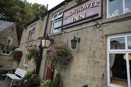 Ladybower Inn in Hope Valley, United Kingdom