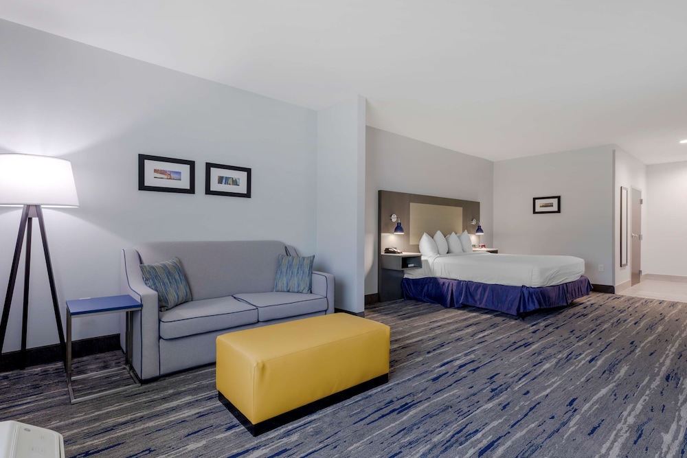 Holiday Inn Express And Suites Choctaw Oklahoma City East by IHG - photo 19