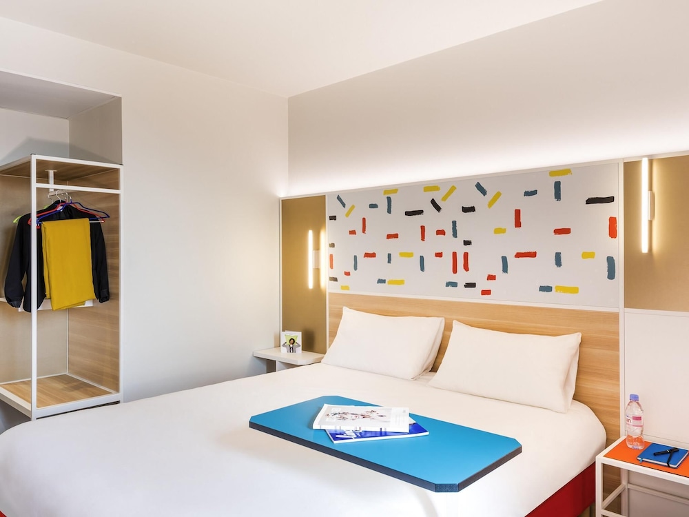 ibis Styles Versailles Guyancourt — Guyancourt — photo 2