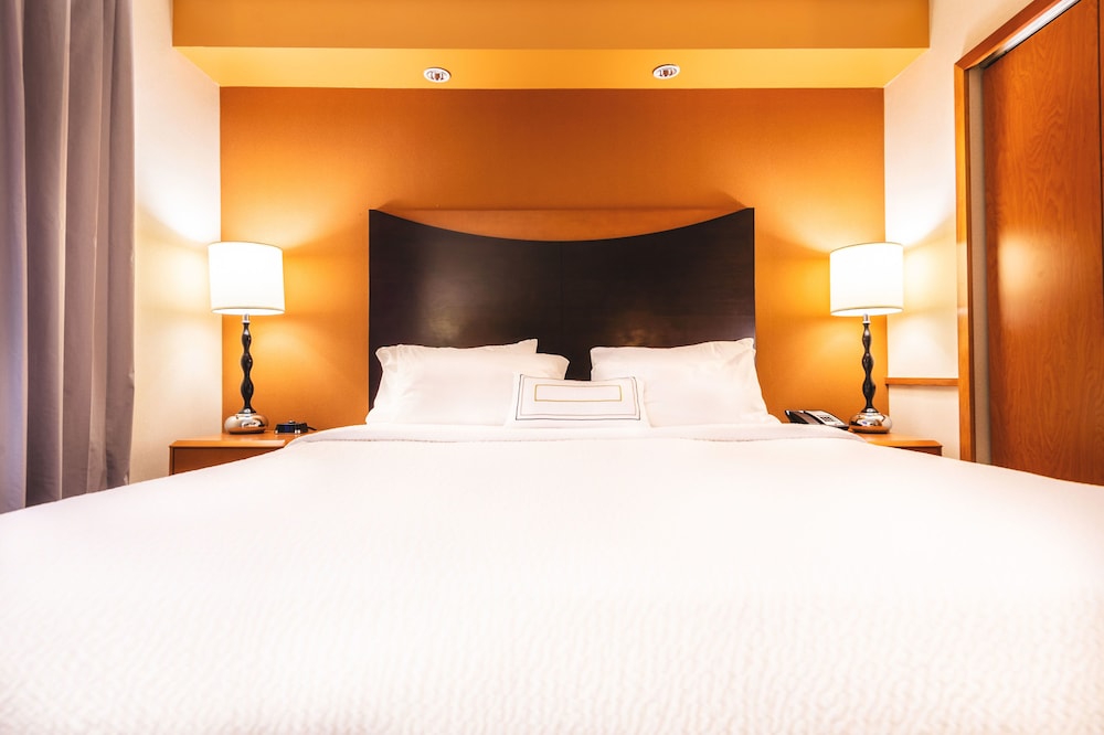 Fairfield Inn & Suites by Marriott Redding - photo 7