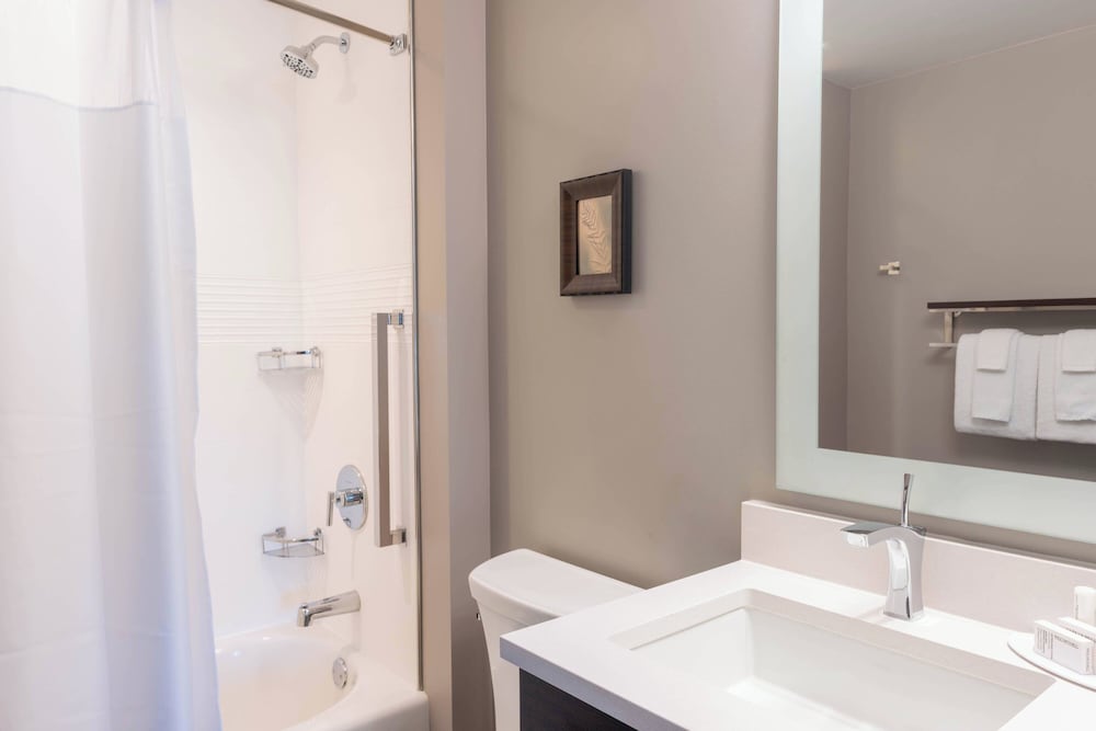 TownePlace Suites by Marriott Agoura Hills - photo 23