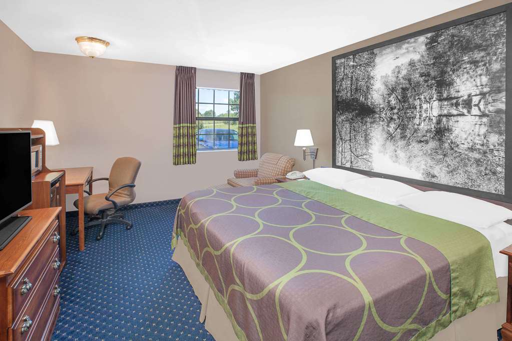 Super 8 by Wyndham Lowell Bentonville Rogers Area - photo 6