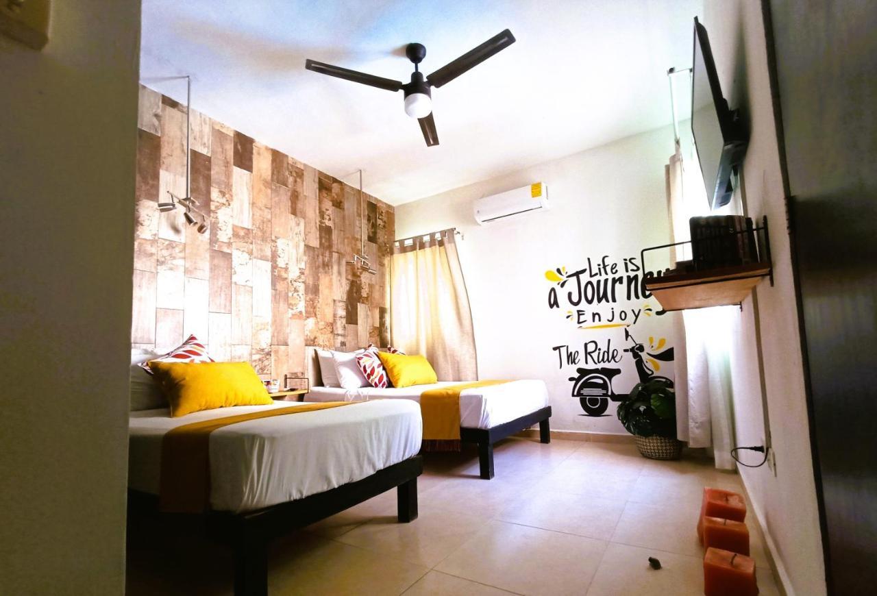 Estudio Con Alberca Privada En Zona Norte — Merida