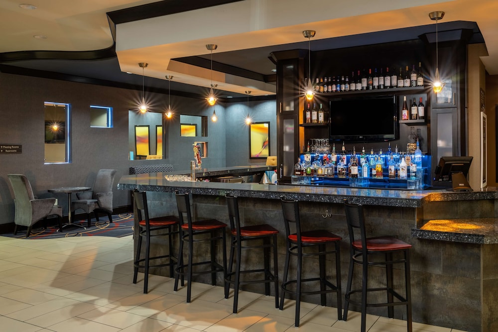 Hilton Garden Inn Fort Worth Alliance Airport - photo 58