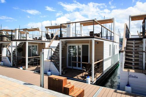 Floating House Sea Queen — 4-Star Luxury Hotel in Portoroz, Slovenia