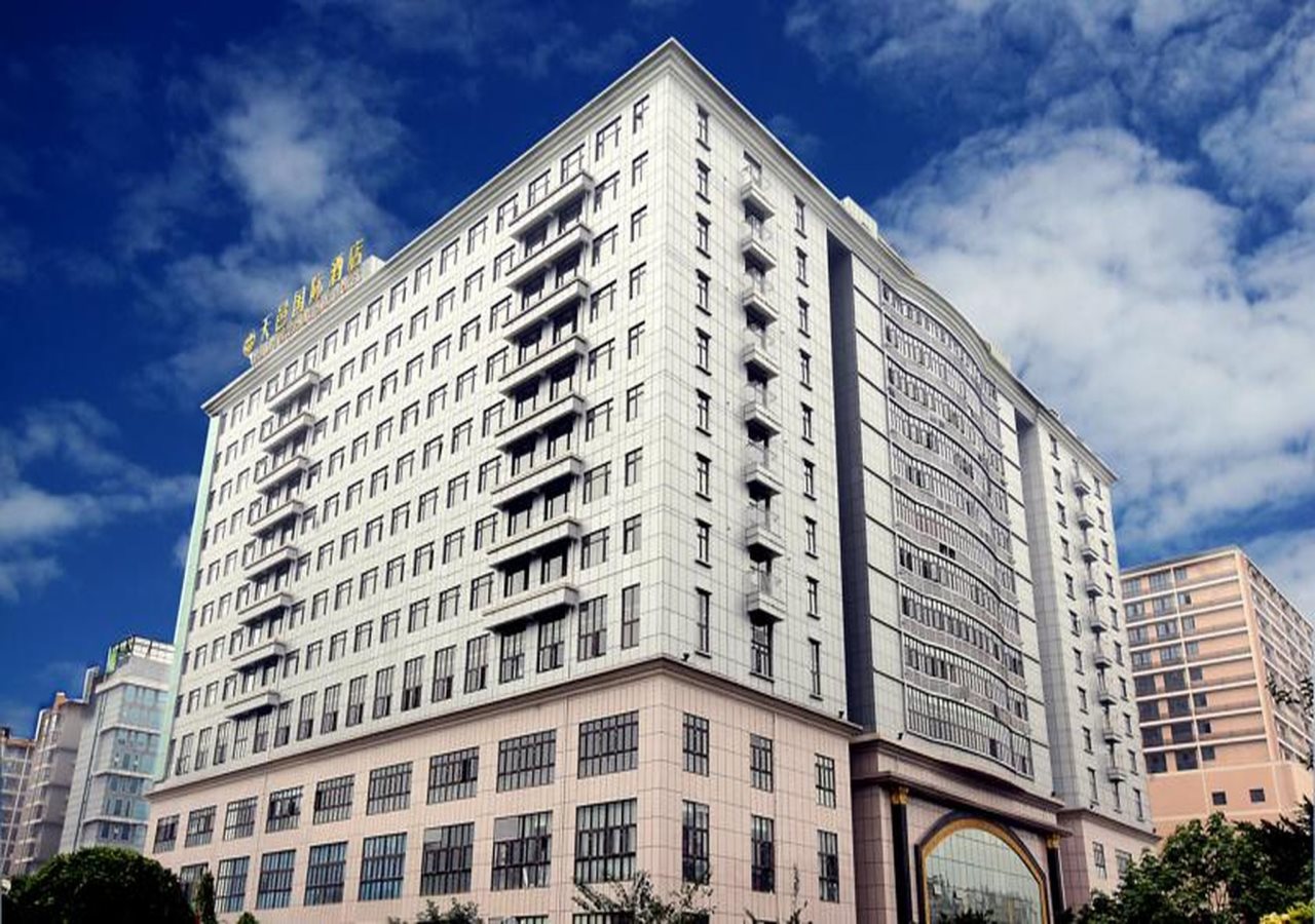 Shunfeng International Hotel — 4-Star Luxury Hotel in Chengdu, People's Republic of China