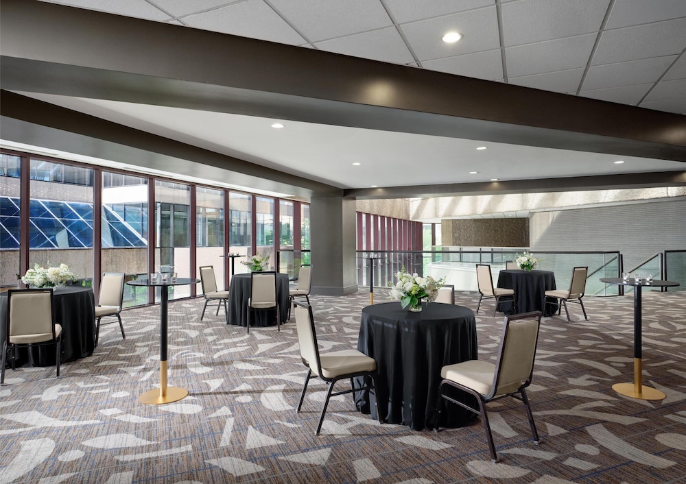 DoubleTree by Hilton Hotel Nashville Downtown - photo 58