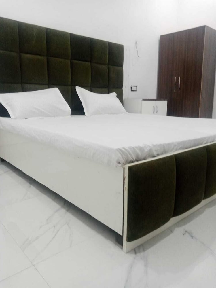 Radhe Krishna Radiant in Mathura, India