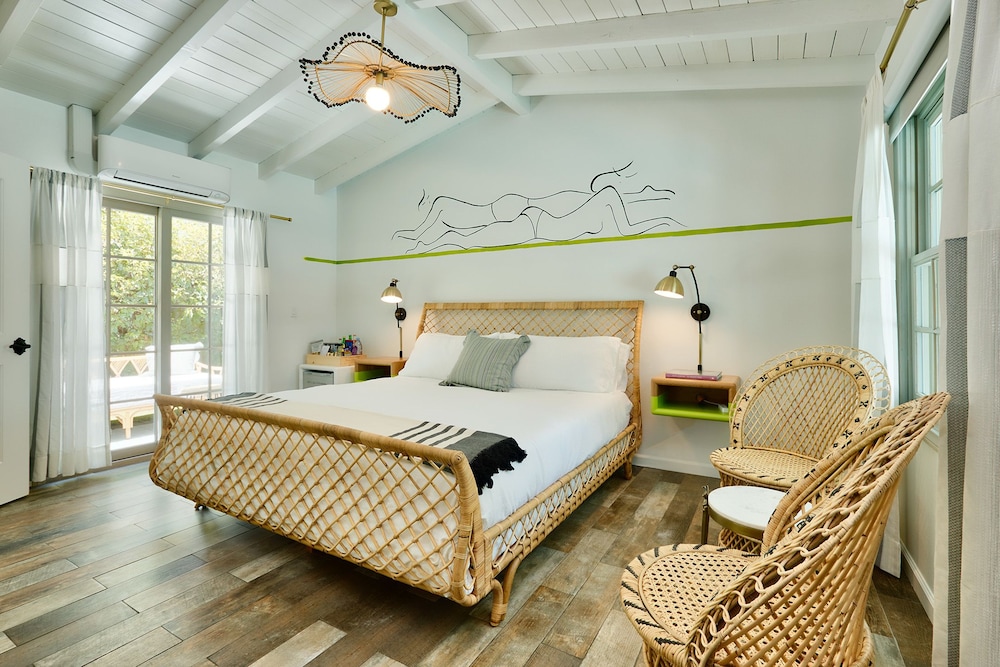 Dive Palm Springs - photo 3