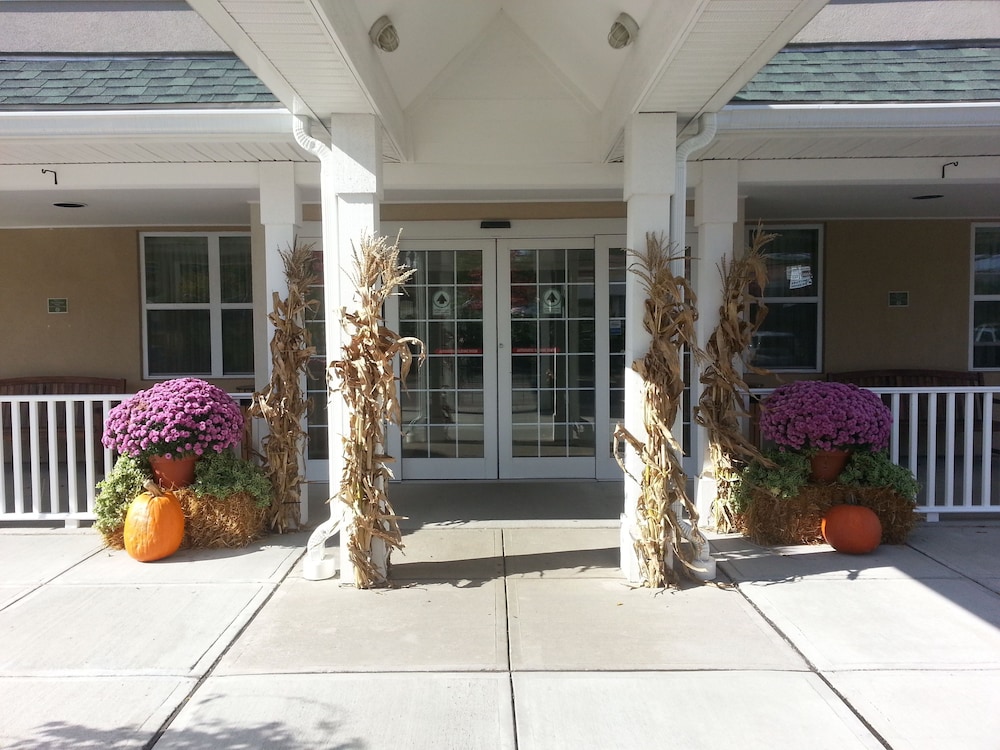Country Inn & Suites by Radisson Ithaca NY - photo 47