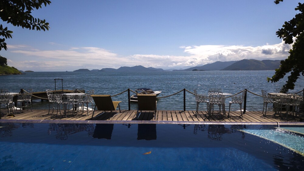 Angra Fashion Resort in Angra Dos Reis, Brasil