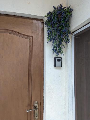 Cute&Tiny 5 minutes walk from Marjanishvili Metro