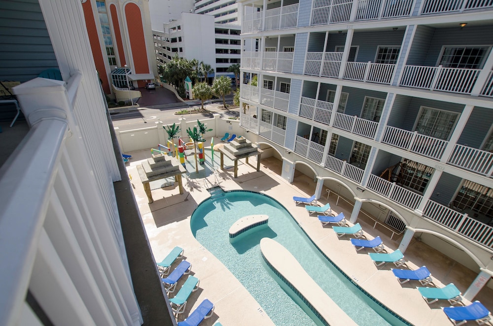 Myrtle Beach 303B Villa Villa 6 — 4-Star Luxury Hotel in Myrtle Beach, United States