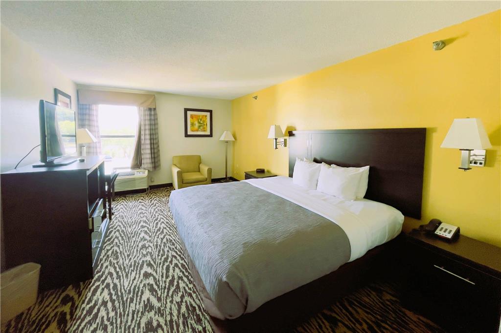 Quality Inn & Suites Clemmons I 40 - photo 9