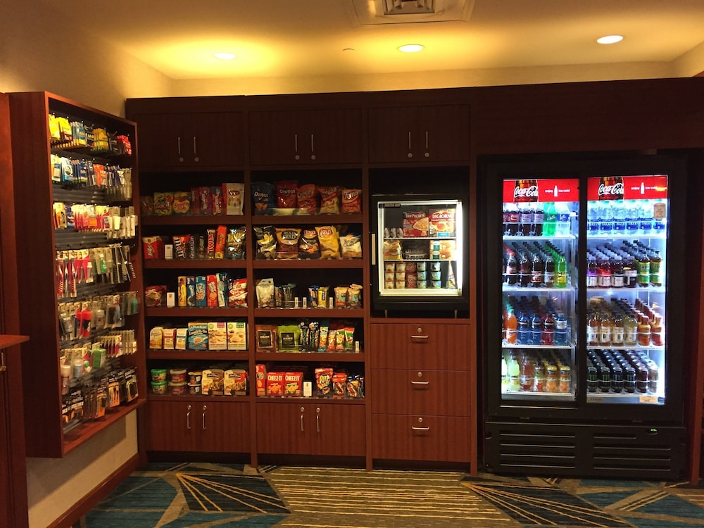 Crowne Plaza Springfield by IHG - photo 47