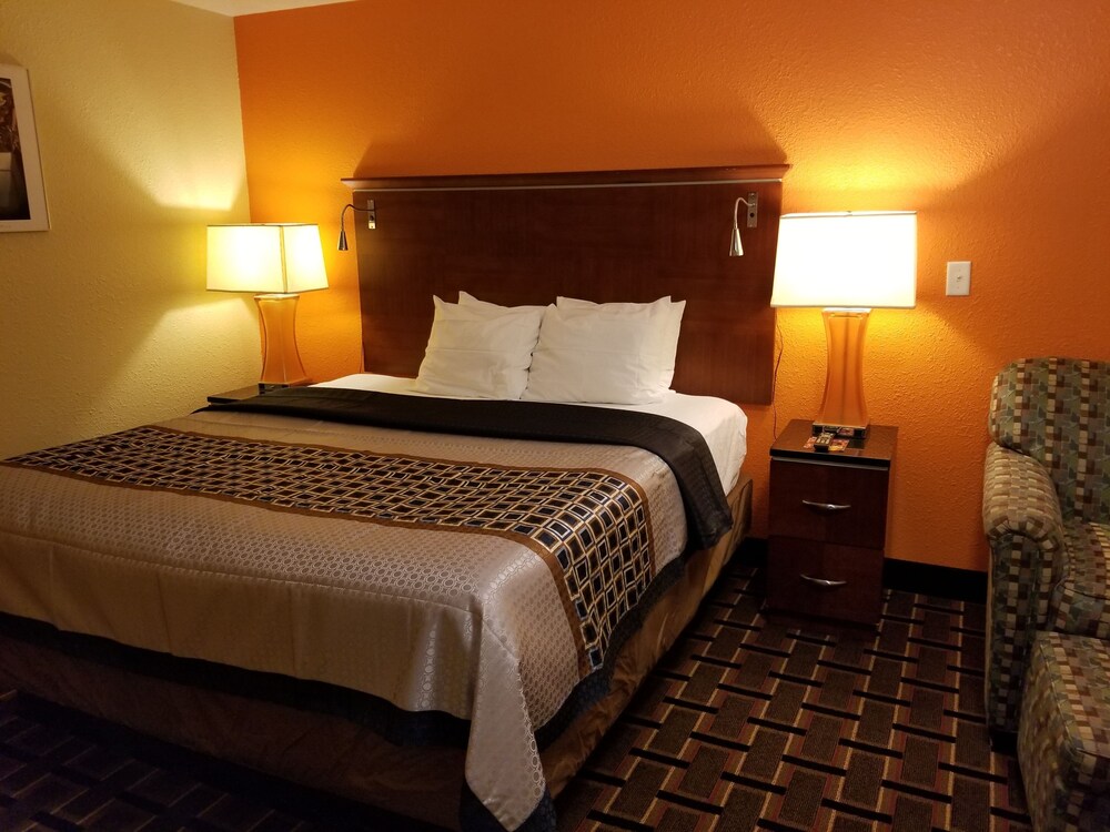 Stay Inn by OYO Near I 80 Lincoln West - photo 6