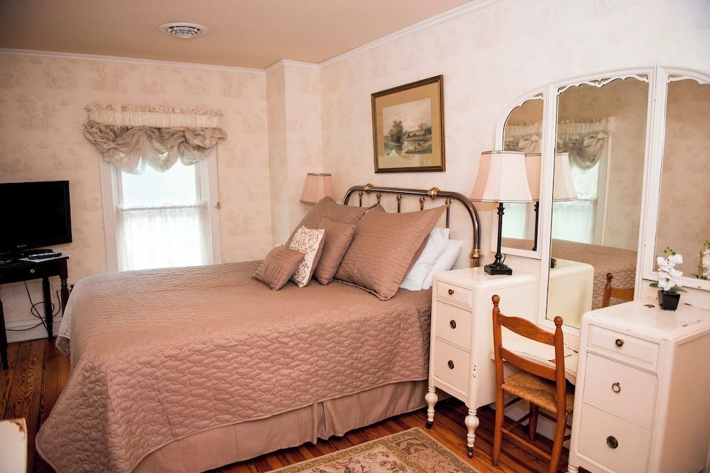 Springside Inn - photo 8