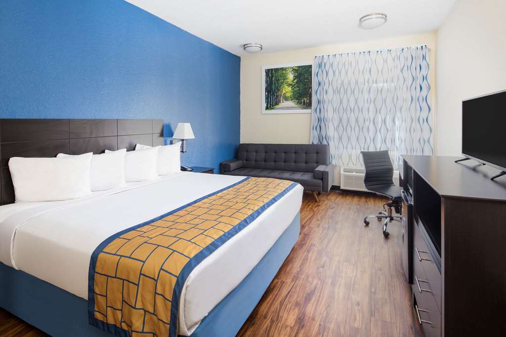 Days Inn by Wyndham Macon I 75 North - featured photo