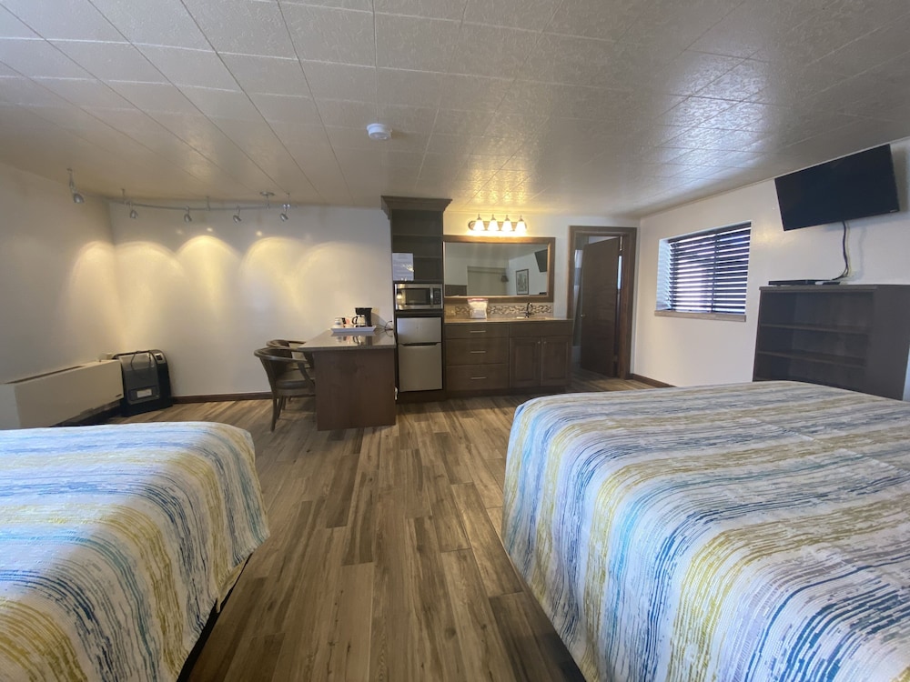 Lamplighter Lodge - photo 29