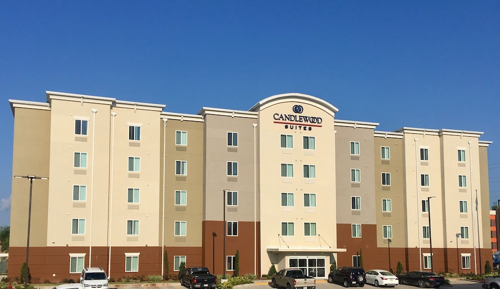 Candlewood Suites Lake Charles South by IHG - photo 2