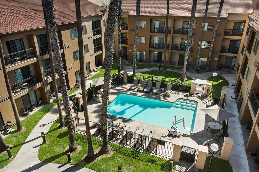Sonesta Select Huntington Beach Fountain Valley - photo 37
