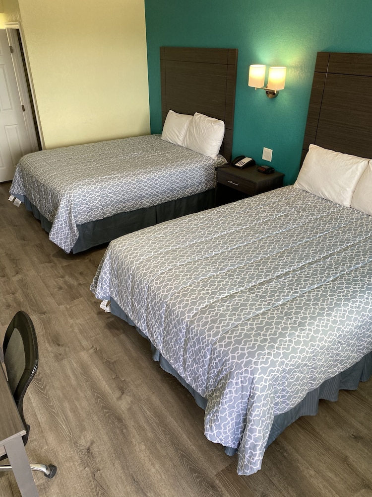 Gila Bend Lodge - photo 10