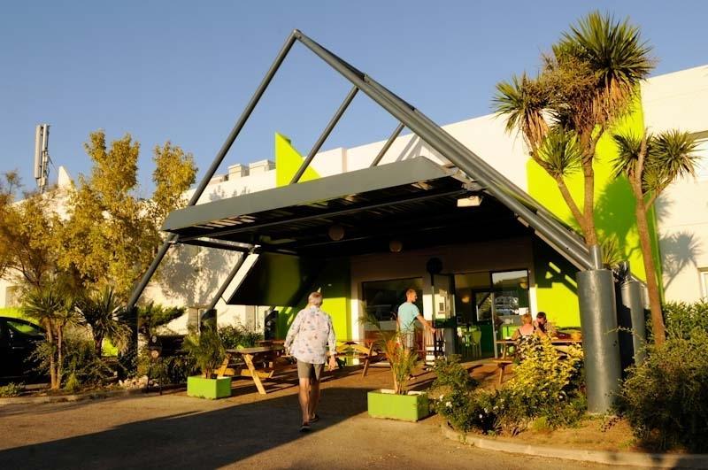 Lemon Hôtel — hotel in Le Coteau