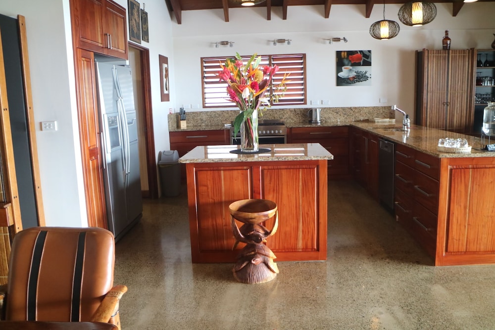 Sea Winds Villas — Korolevu — photo 3